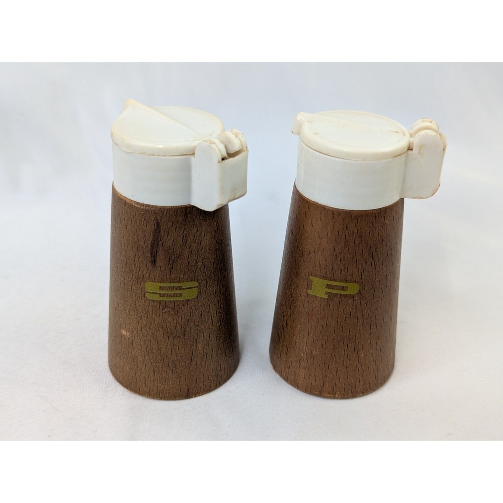 Nasco Wood‎ Salt Pepper Shaker Set 3.25 Inch